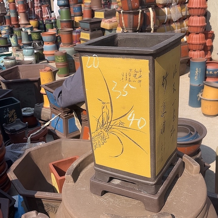 紫砂紫砂花盆也在