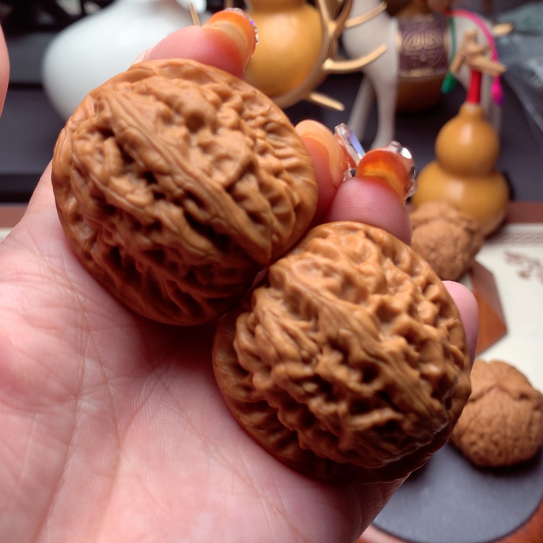 文玩核桃把件牧**生红锦鲤胖球  1号