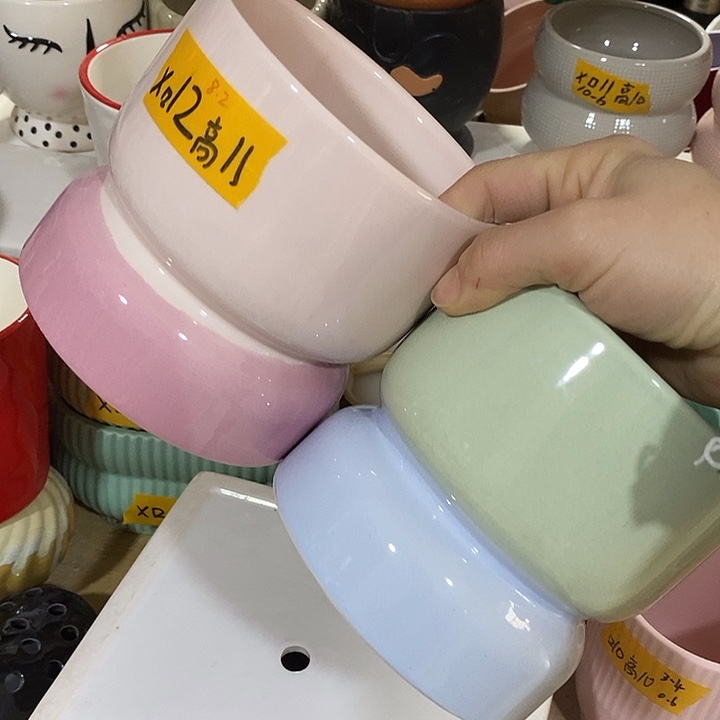 陶盆有孔 瑕疵针孔漏釉介意勿拍外口 11外高12