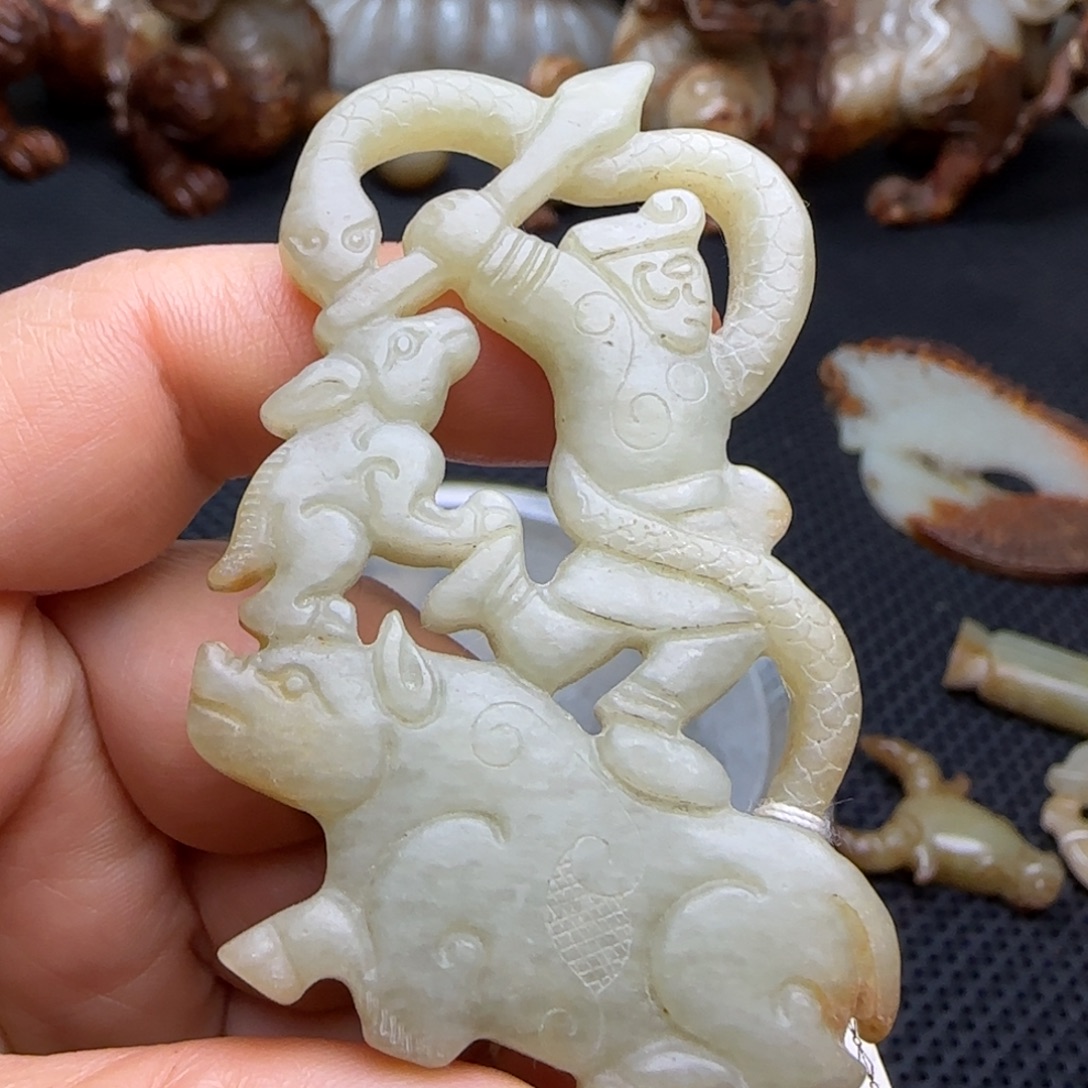 和田玉未镶嵌挂件