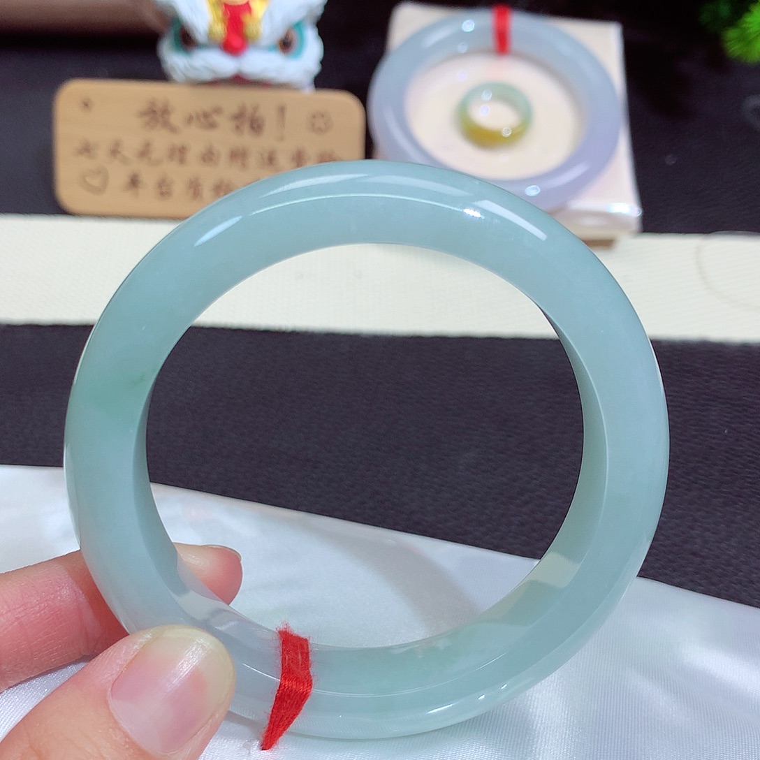 翡翠未镶嵌手镯1253