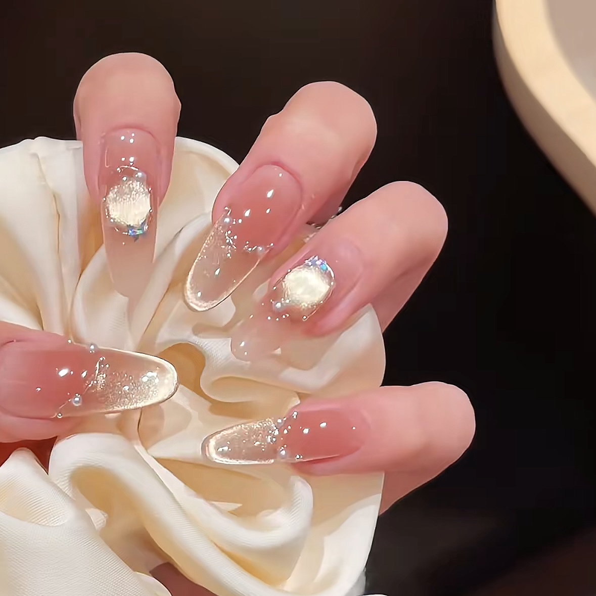 【怦然心动】手工穿戴甲10片装可拆卸宠粉爆款气质美甲贴W