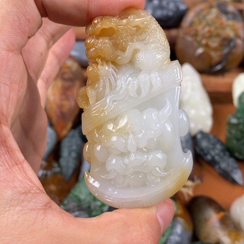 【闪购商品】未镶嵌和田玉把件飞*鸟