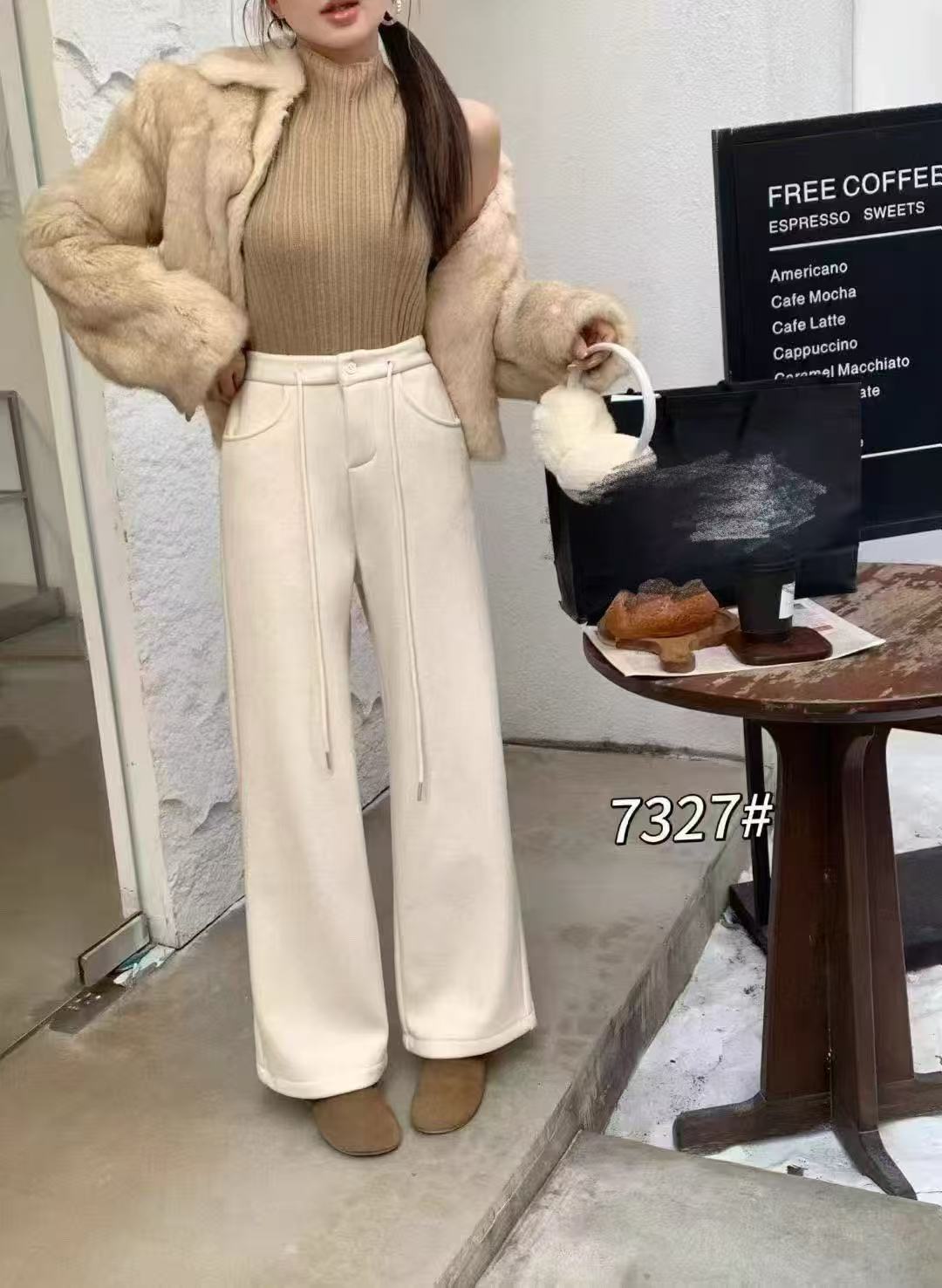 松紧腰加厚抽绳直筒裤7327