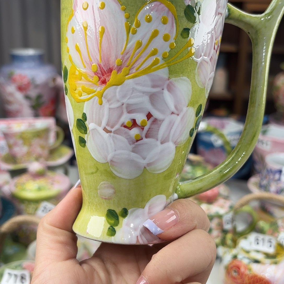 瓷片我在开会你忙什么啊亲