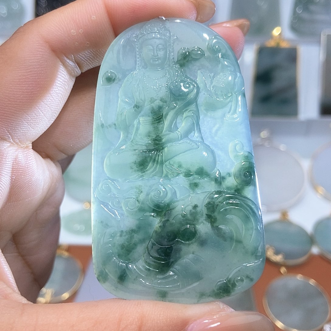 翡翠吊坠(不含链)未镶嵌