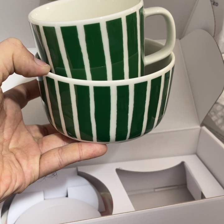 marimekko绿条纹400马克+500ml碗
