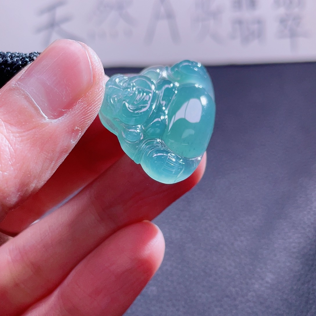 翡翠颈饰未镶嵌888888888