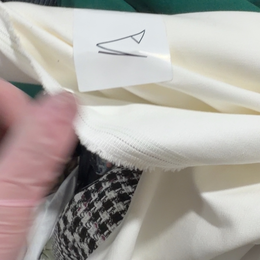 丫***丫打包抽管A07。     