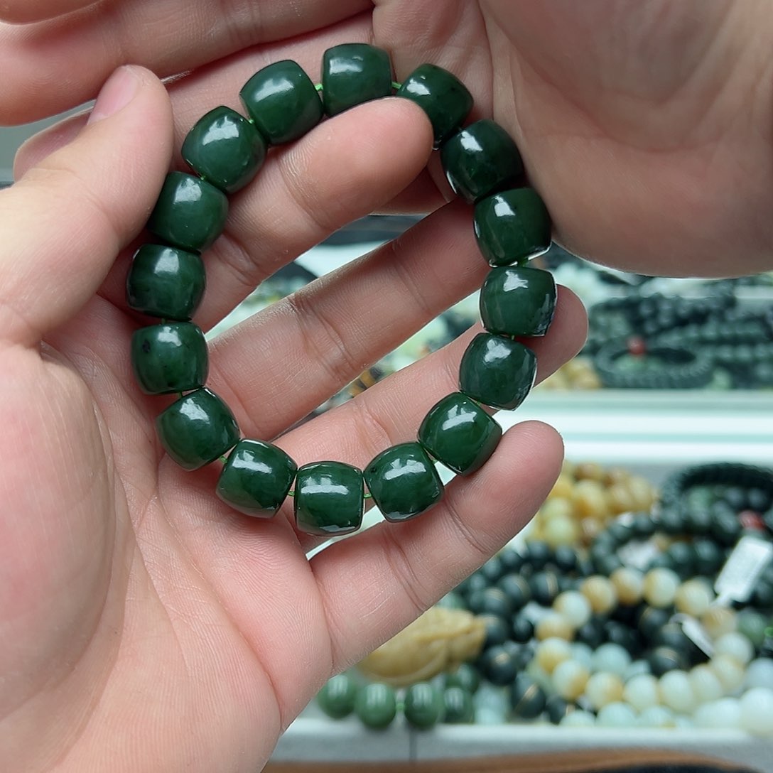 和田玉手串未镶嵌