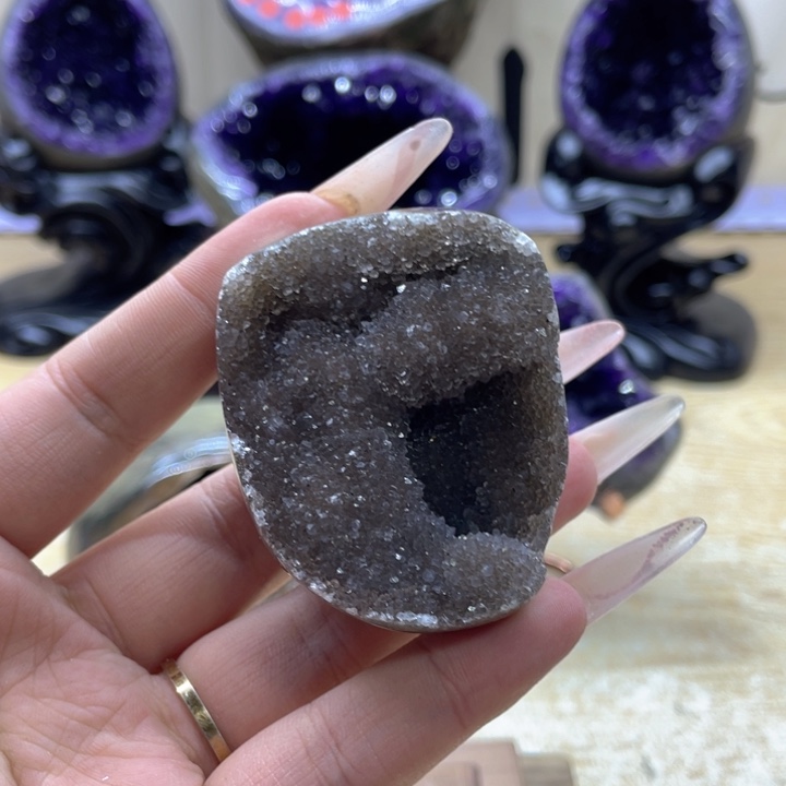 未镶嵌大型摆件（非配饰）紫晶