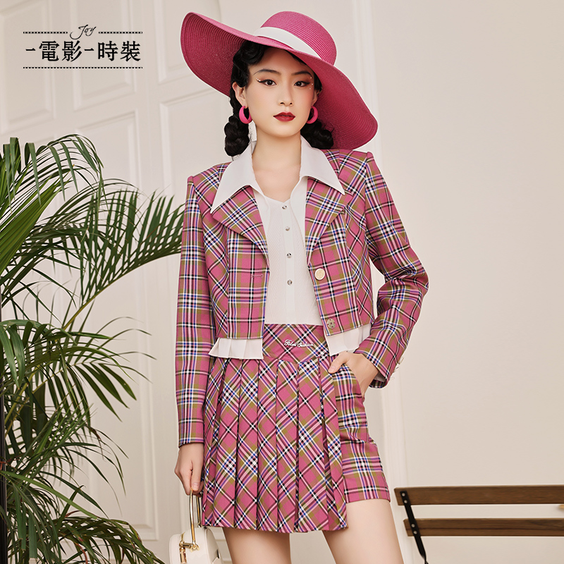 【蜜思仝】一电影一时装格纹假两件翻领西装短外套FEJG115573