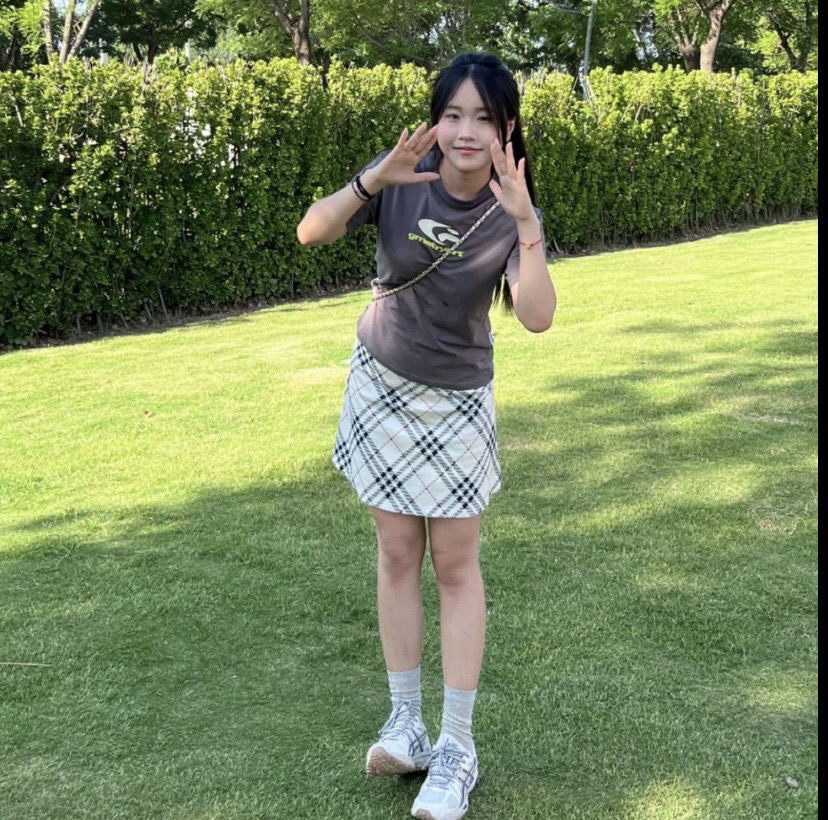 2025新款情侣运动鞋