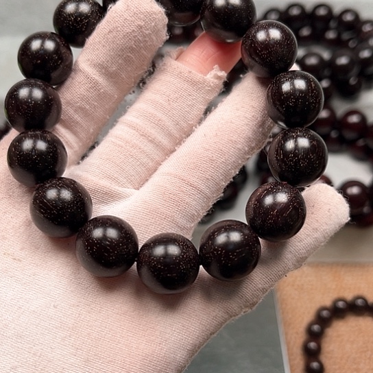 檀香紫檀（小叶紫檀）Z*卫