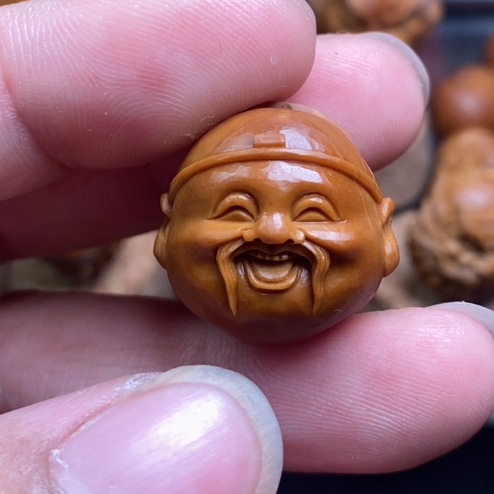 薛***’橄榄核手串/手链铁核财神头