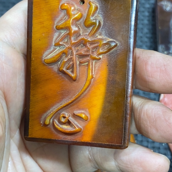 滴血莲花菩提吊坠