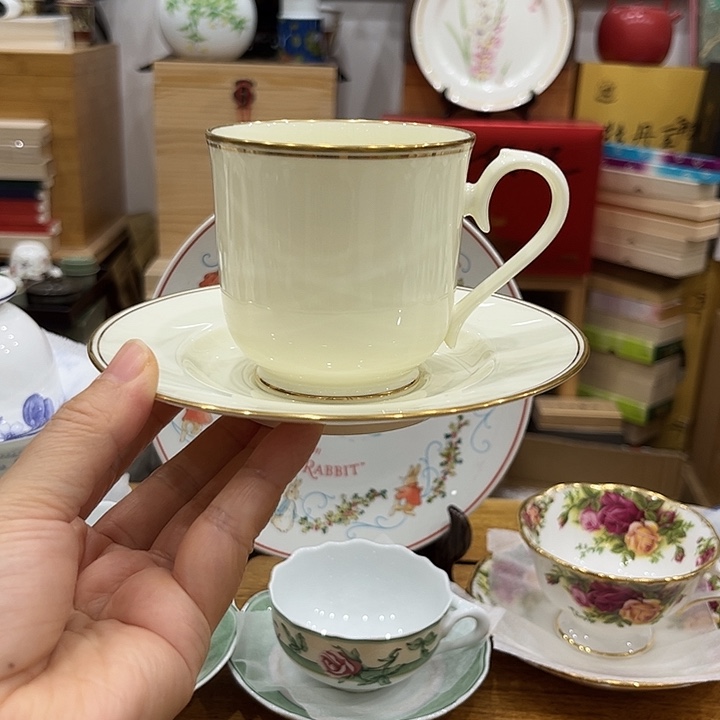 瓷片西和哈哈哈真的好