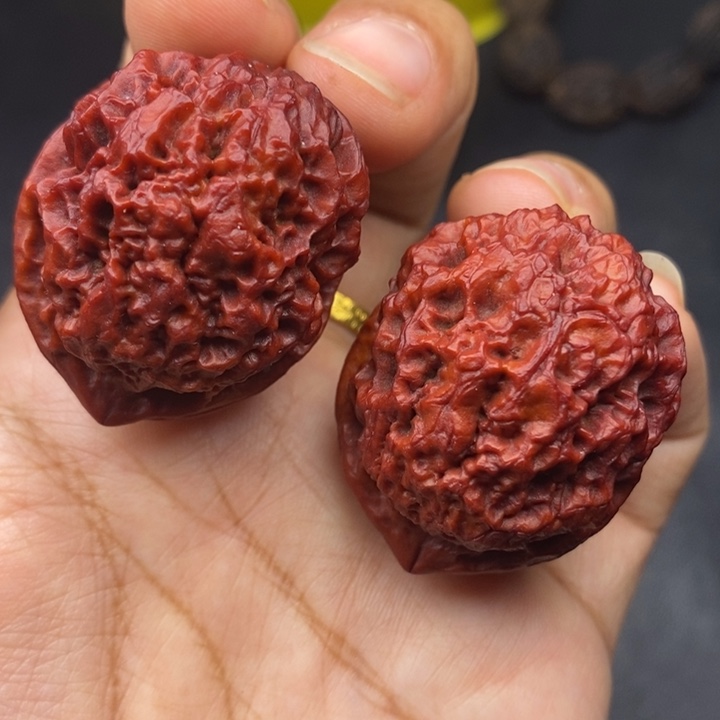 吊坠文玩核桃37尺铁狮子球