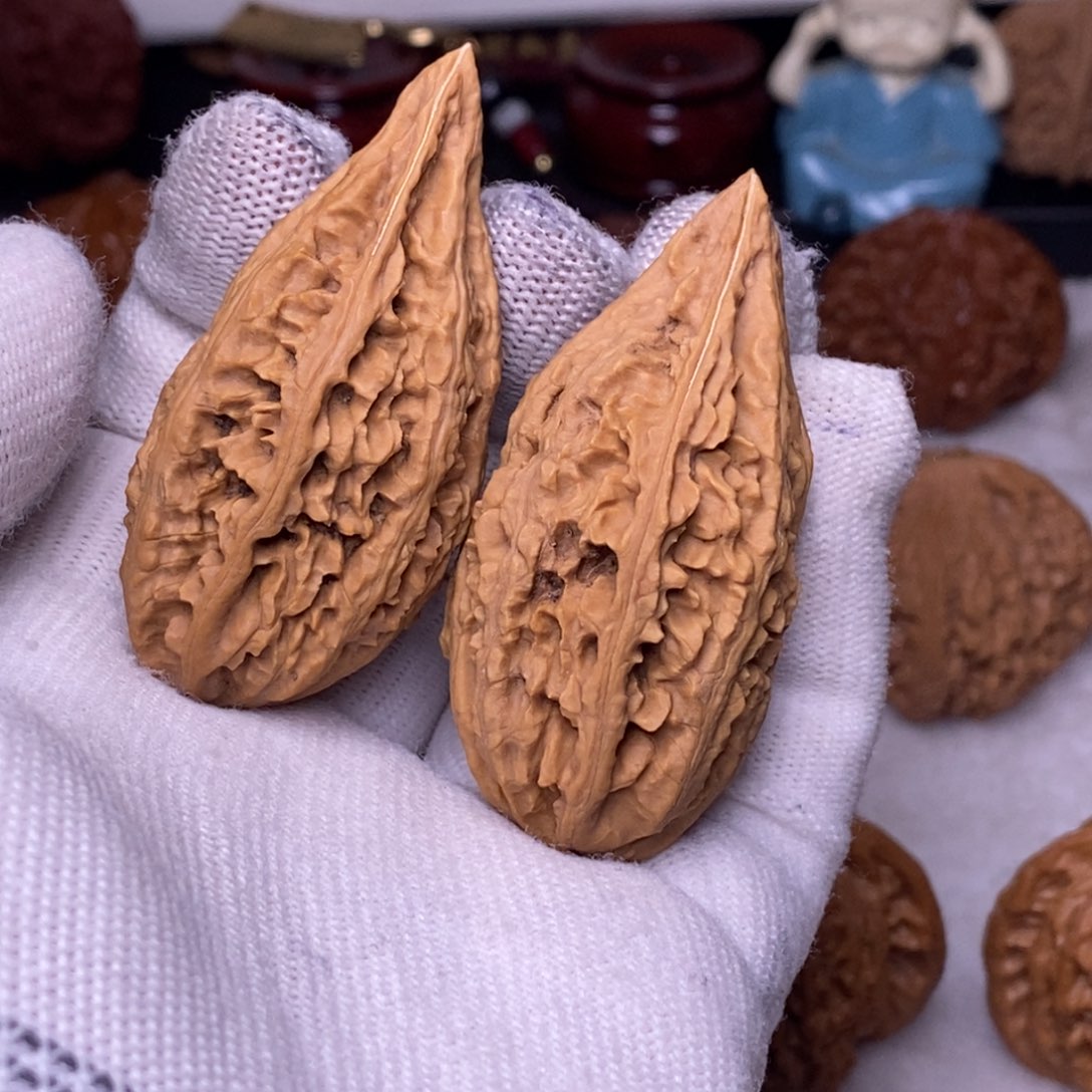 H***e吊坠文玩核桃霸王枪