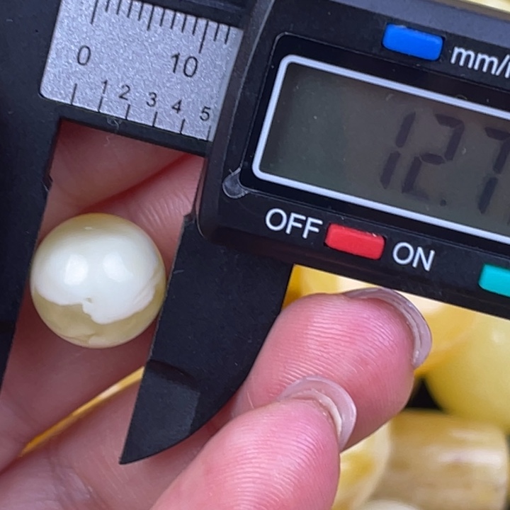 蜜蜡未镶嵌裸石244