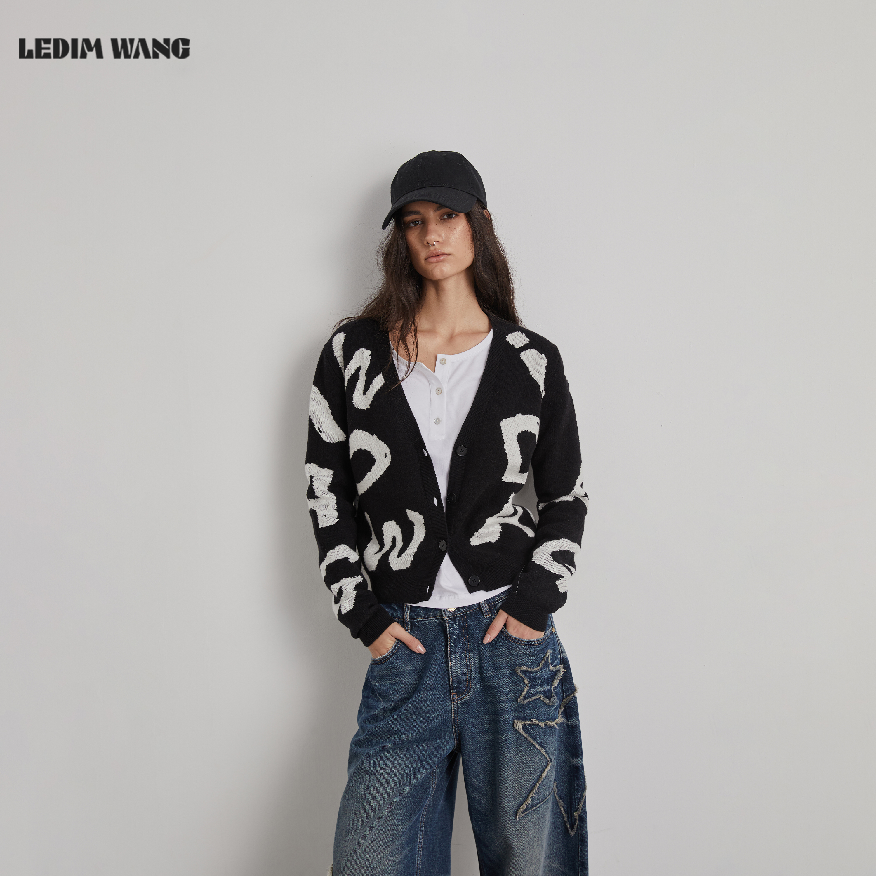 LEDIM WANG“雪花黑巧”可拆领开衫