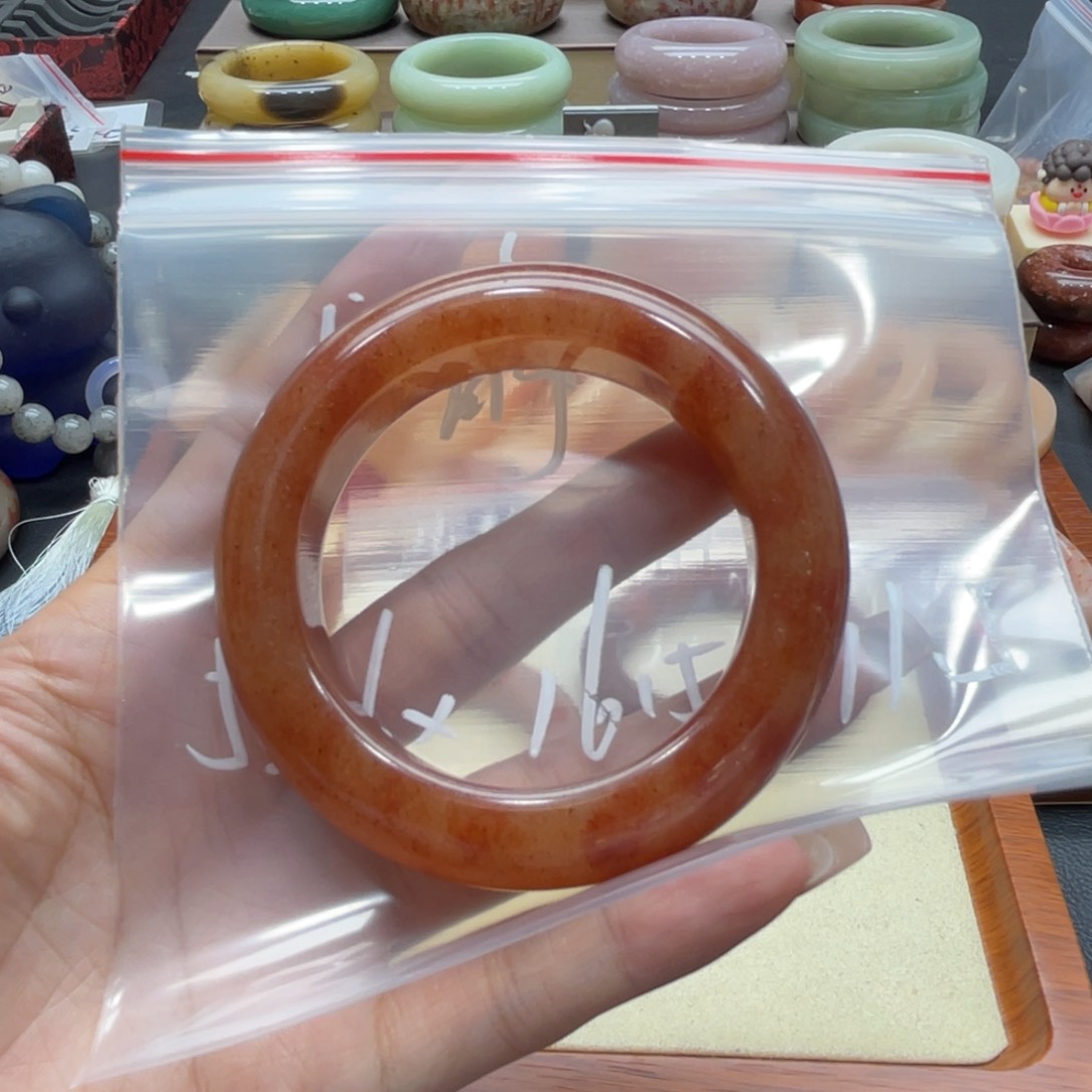 石英质玉手镯未镶嵌?*静