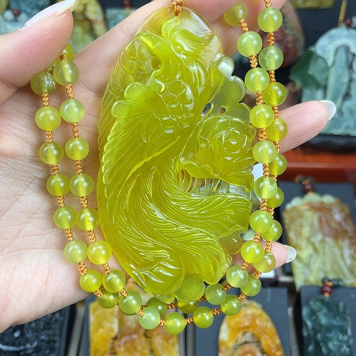 蛇纹石玉未镶嵌岫玉挂件