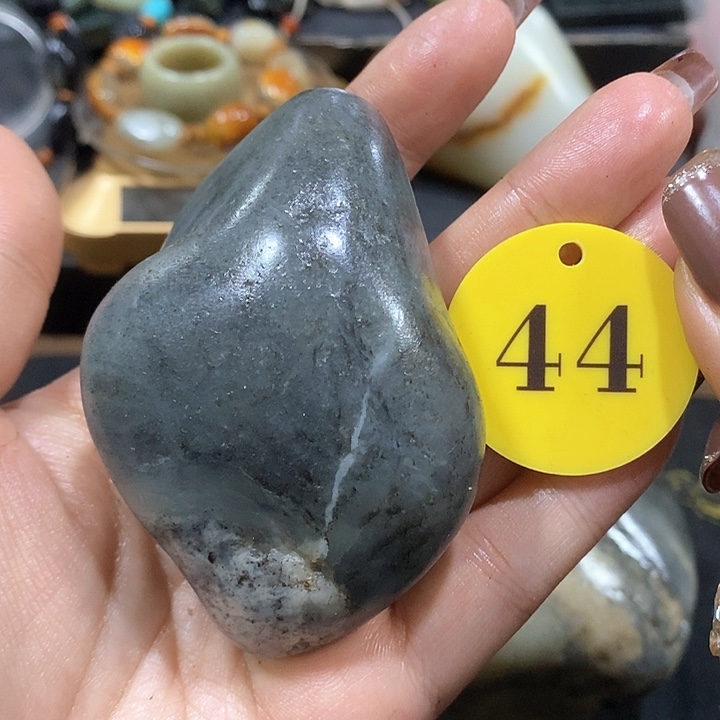 未镶嵌和田玉（糖玉）挂件