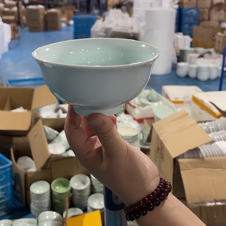 瓷片青瓷4.75英寸米饭碗六个，微瑕包邮