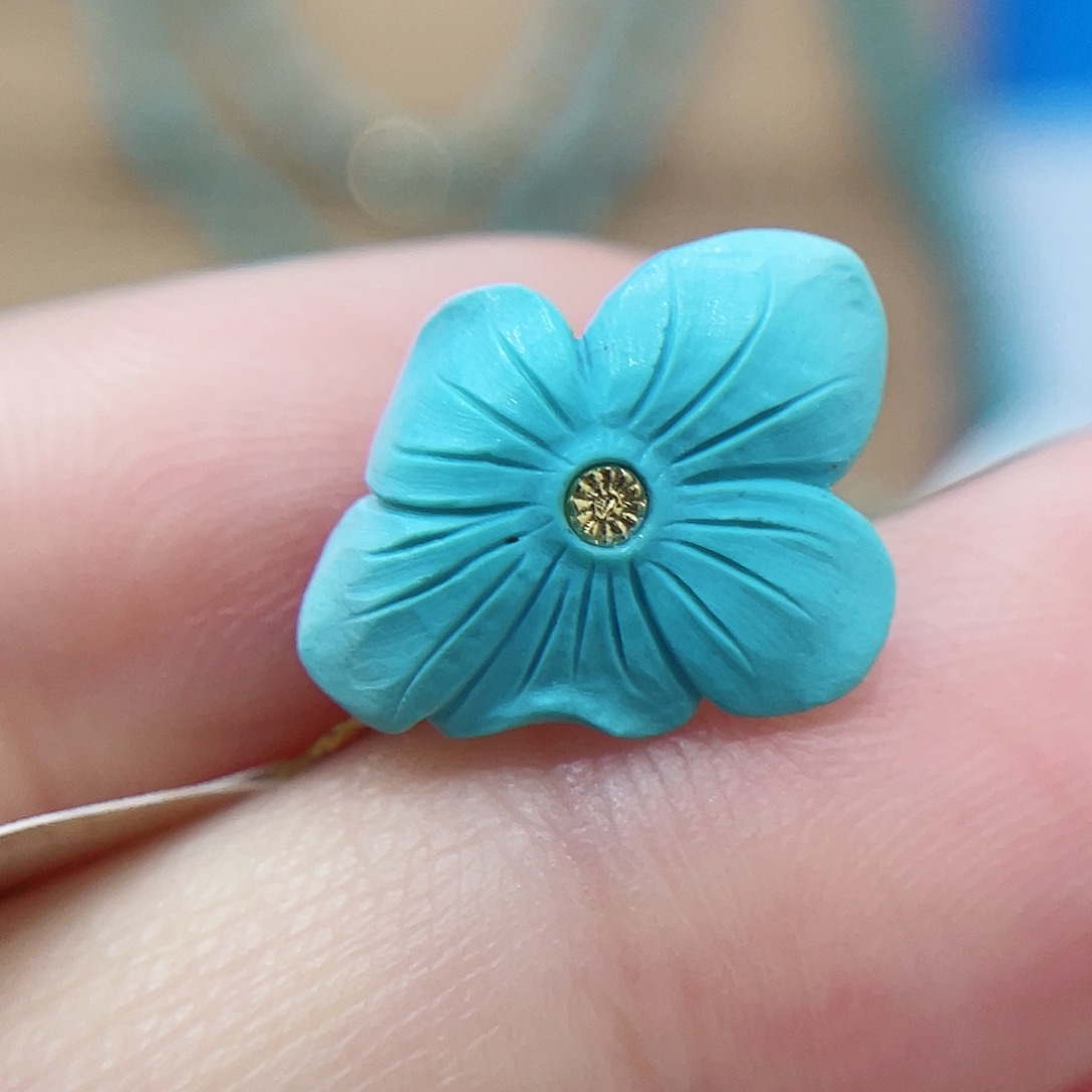 未镶嵌绿松石珠宝奇石