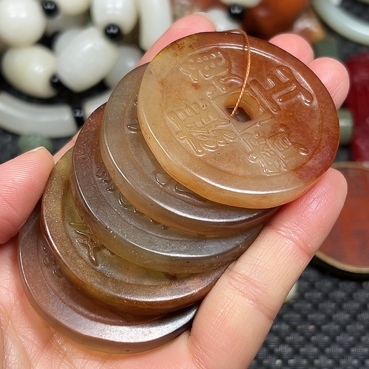 和田玉（糖玉）未镶嵌手链