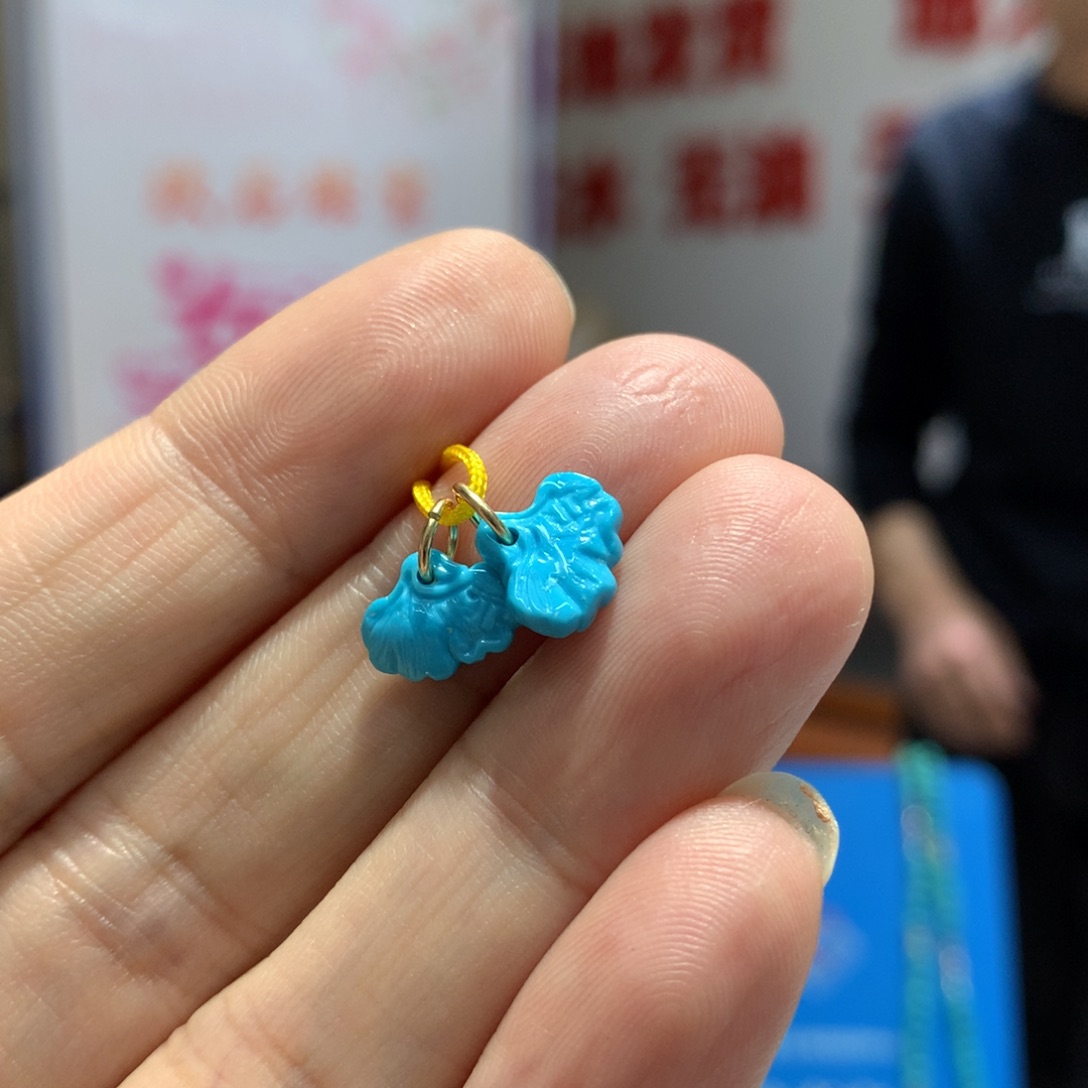 绿松石配饰未镶嵌