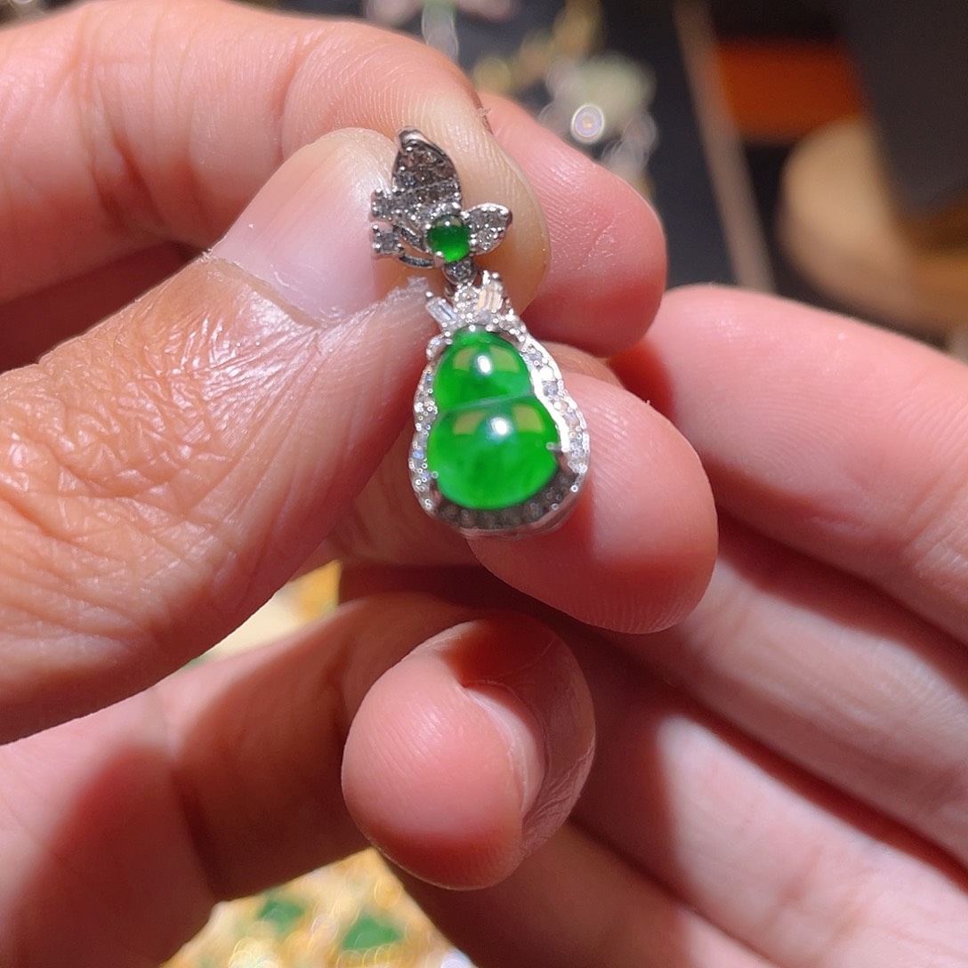 翡翠吊坠(不含链)银S925镶嵌