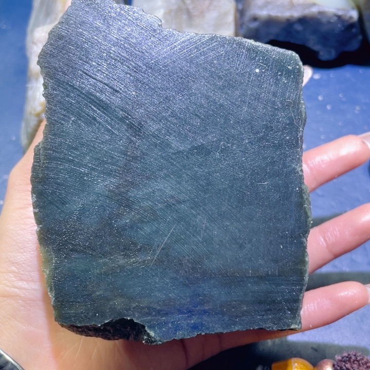 和田玉未镶嵌珠宝半成品