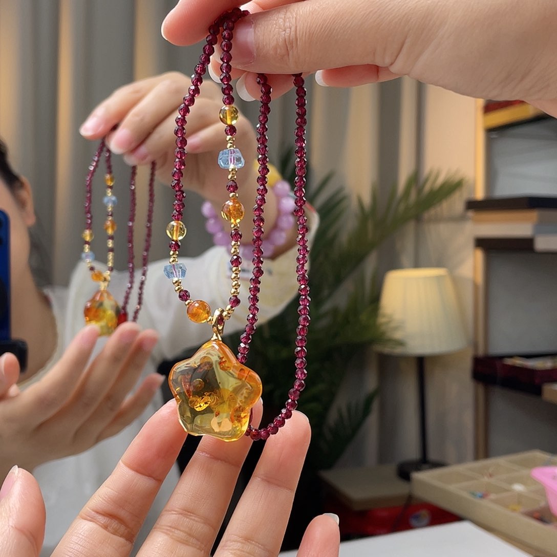 琥珀裸石银S925镀金镶嵌琥珀吊坠