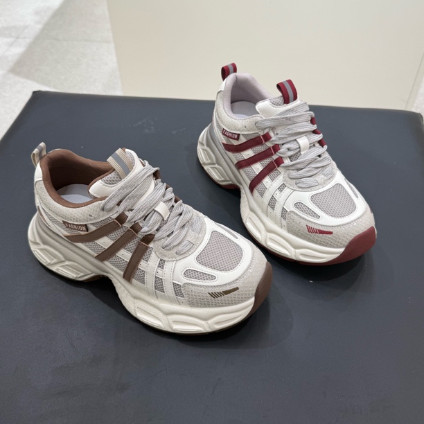 波斐女款5cm增高老爹鞋285-286