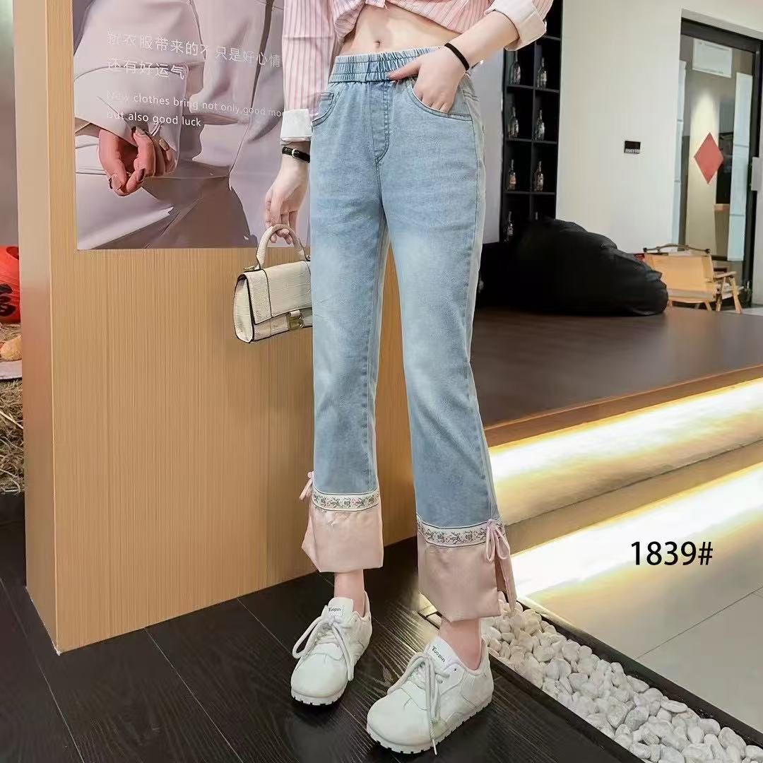 春季新中式国风粉色拼接牛仔裤女国潮垂感九分直筒烟管裤