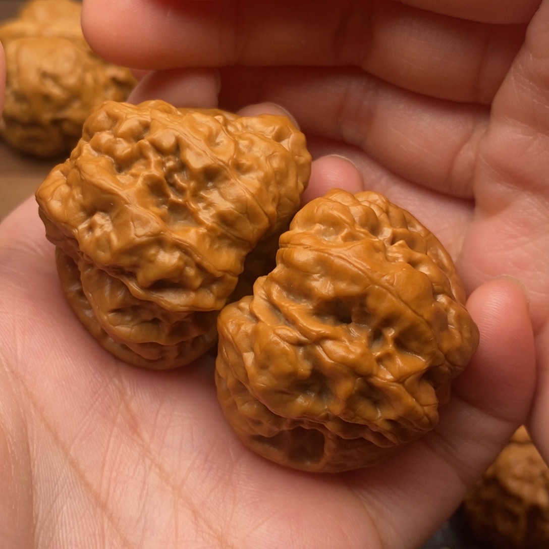 文玩核桃把件边41左右