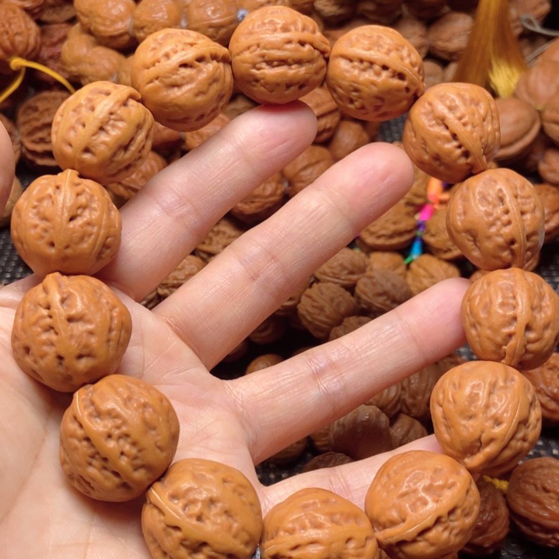 桃核吊坠光头手串