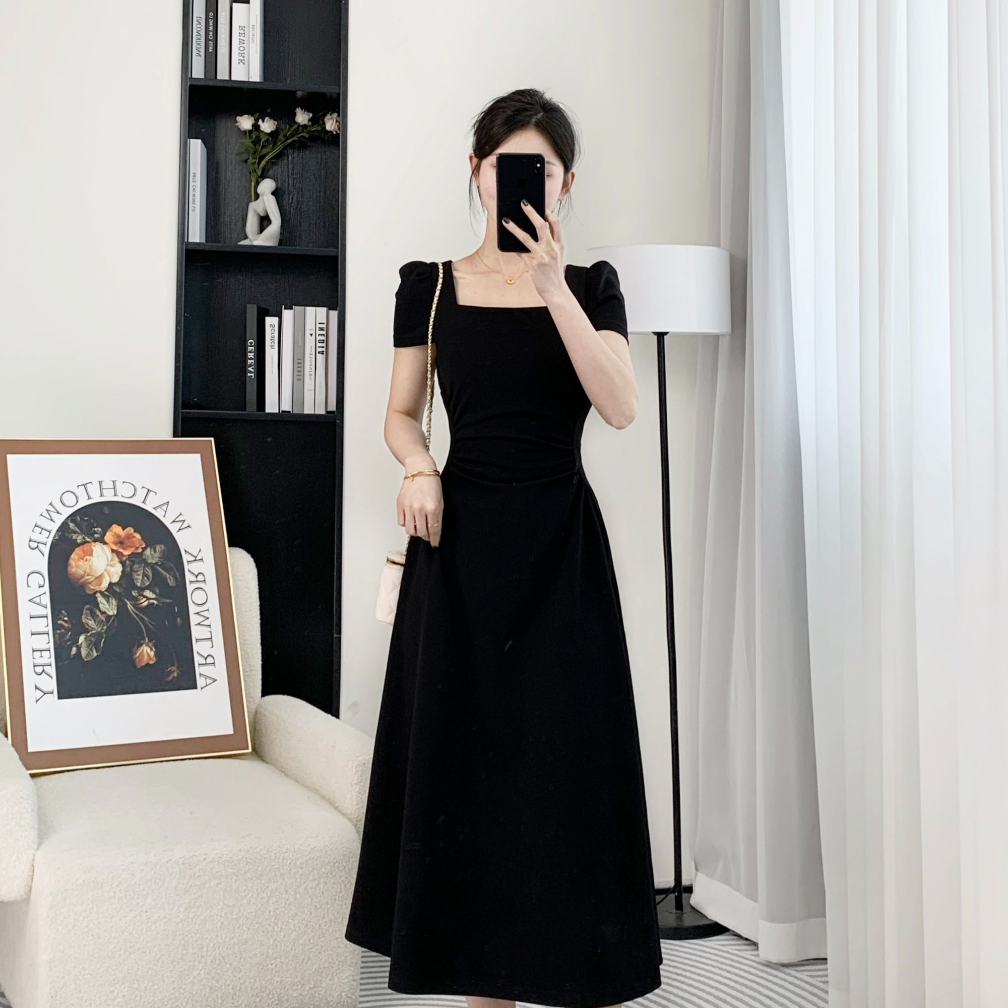 年终请沧/25夏季新款清凉风感显瘦遮肉收腰方领连衣裙 1367 QC