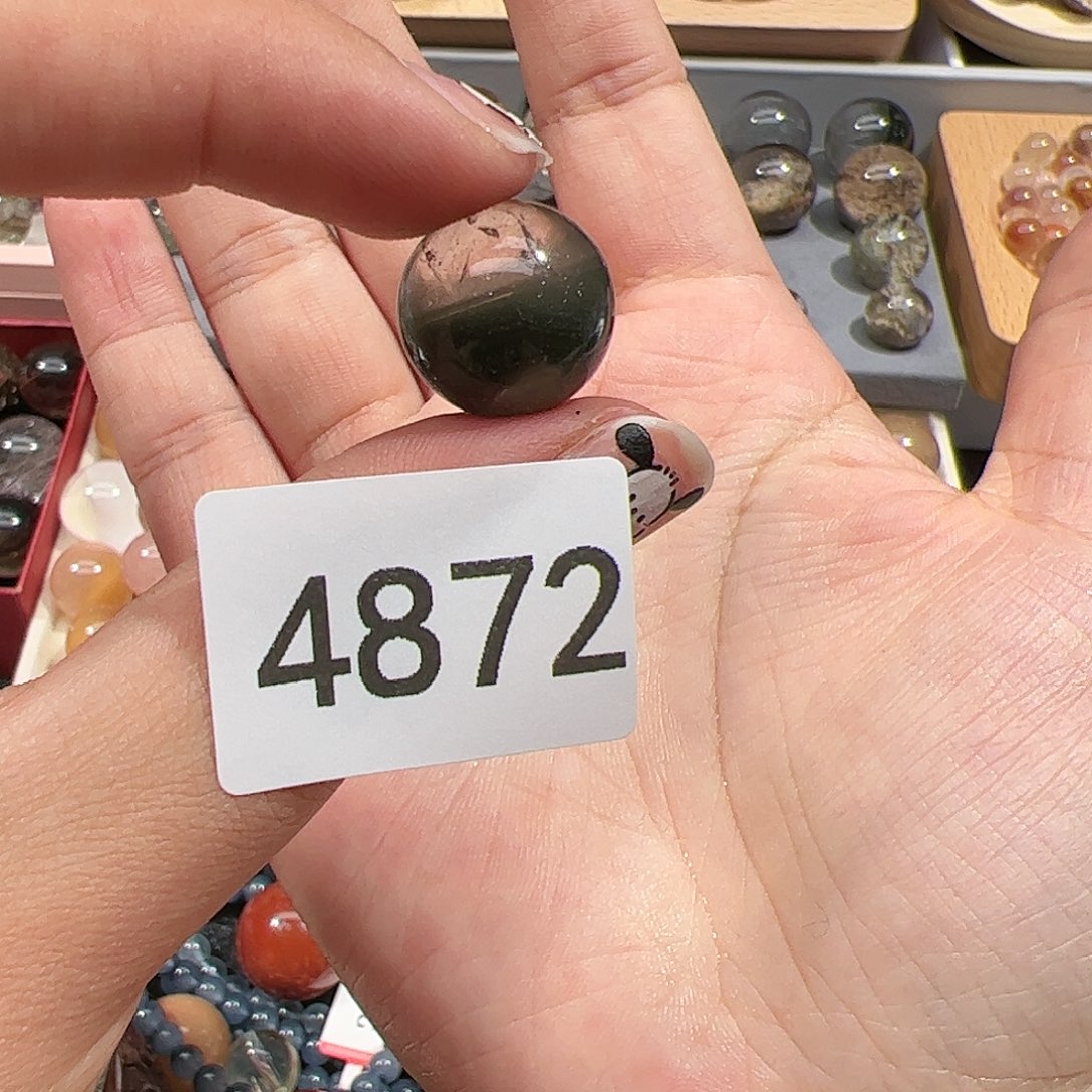 L***x未镶嵌水晶大型摆件（非配饰）