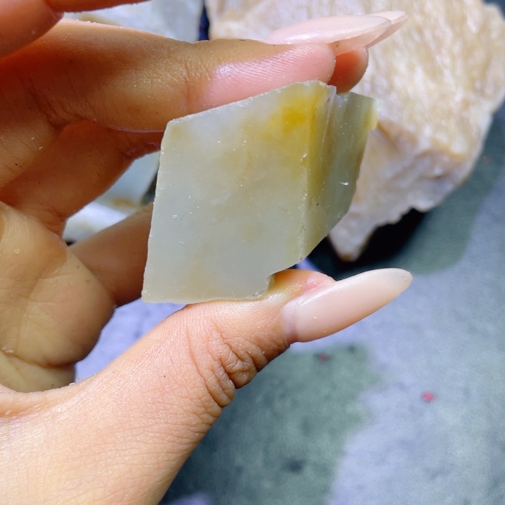 和田玉未镶嵌珠宝半成品