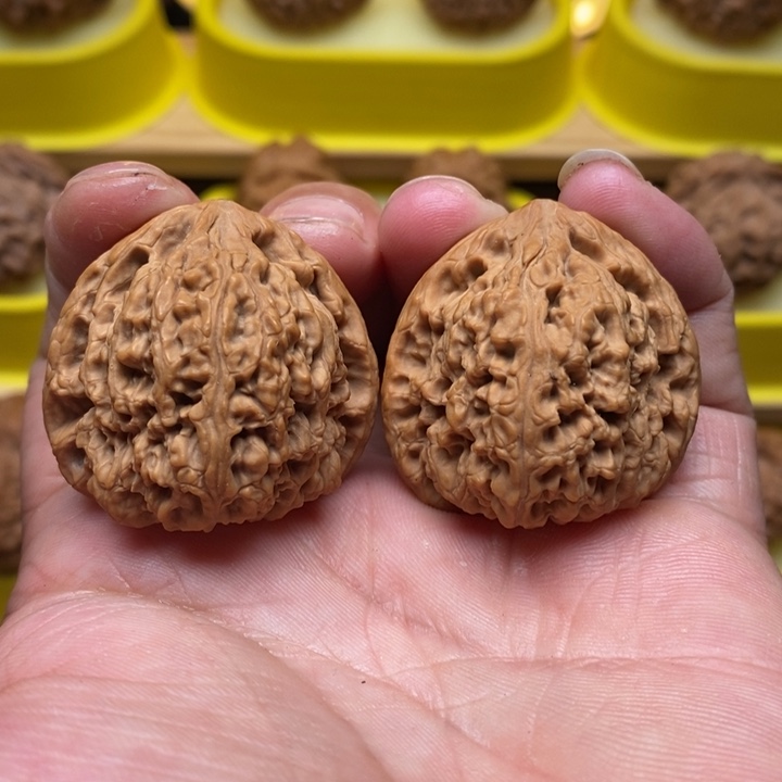 文玩核桃把件36南疆石