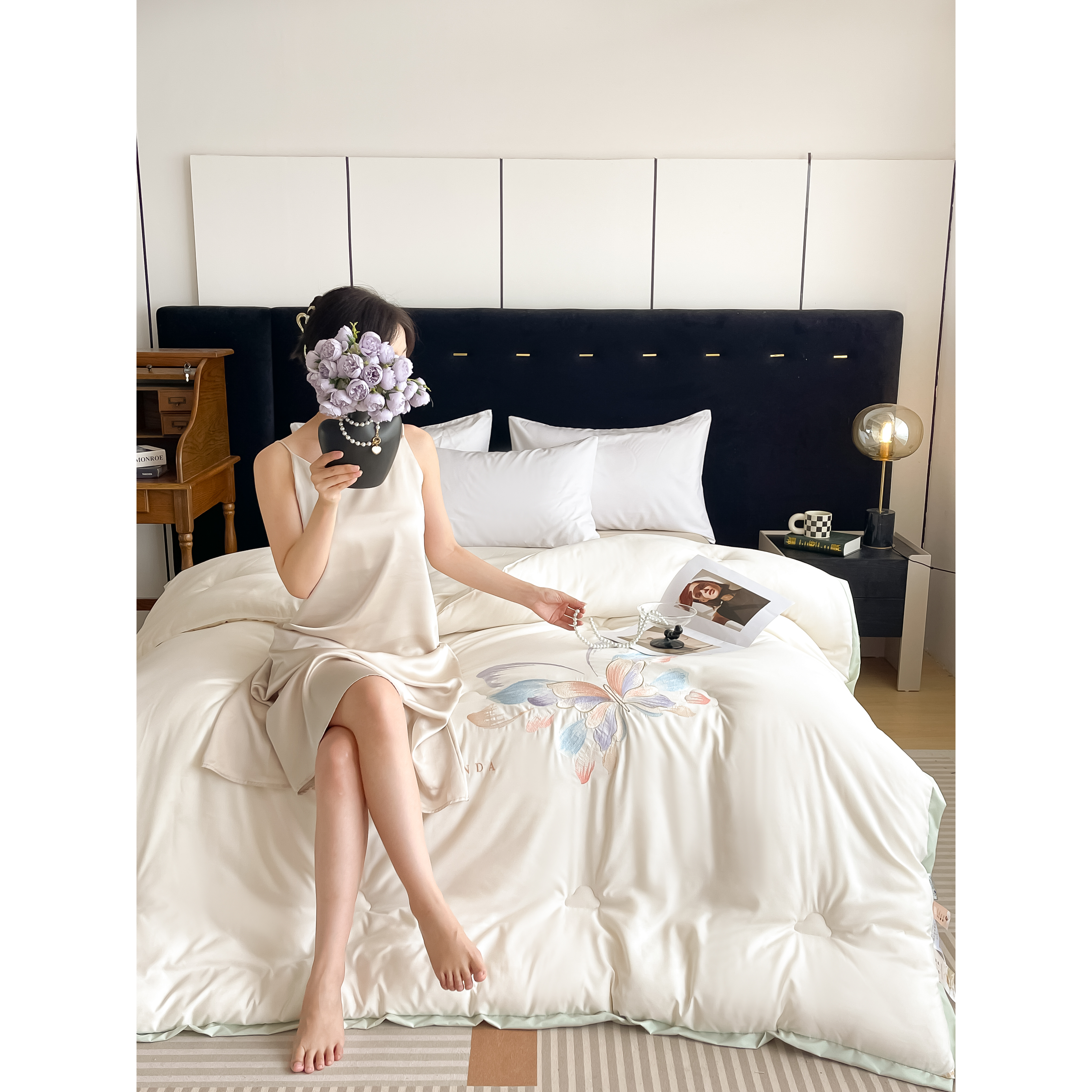 加厚保暖秋冬拼角绣花被-蝶梦