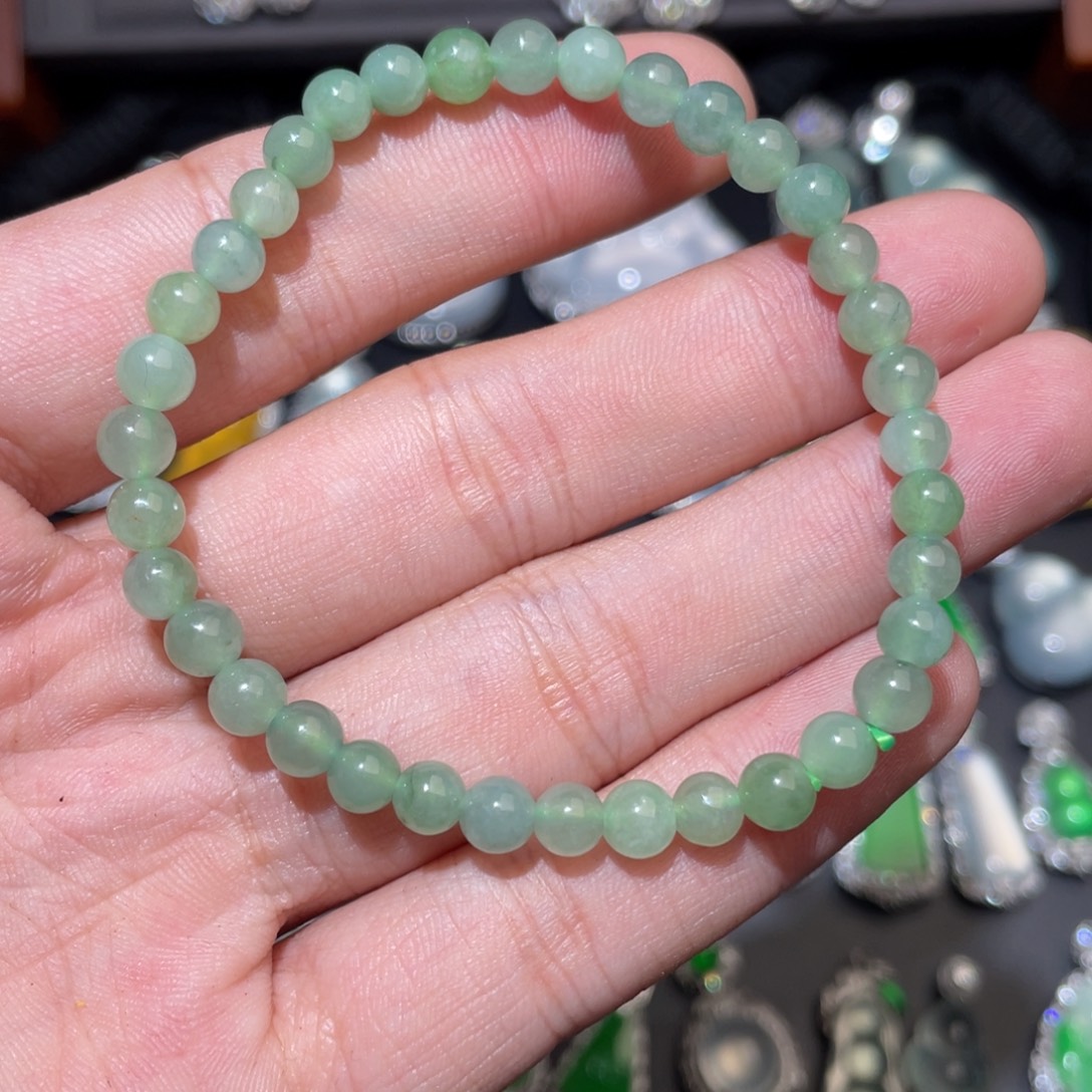 翡翠未镶嵌项链手串