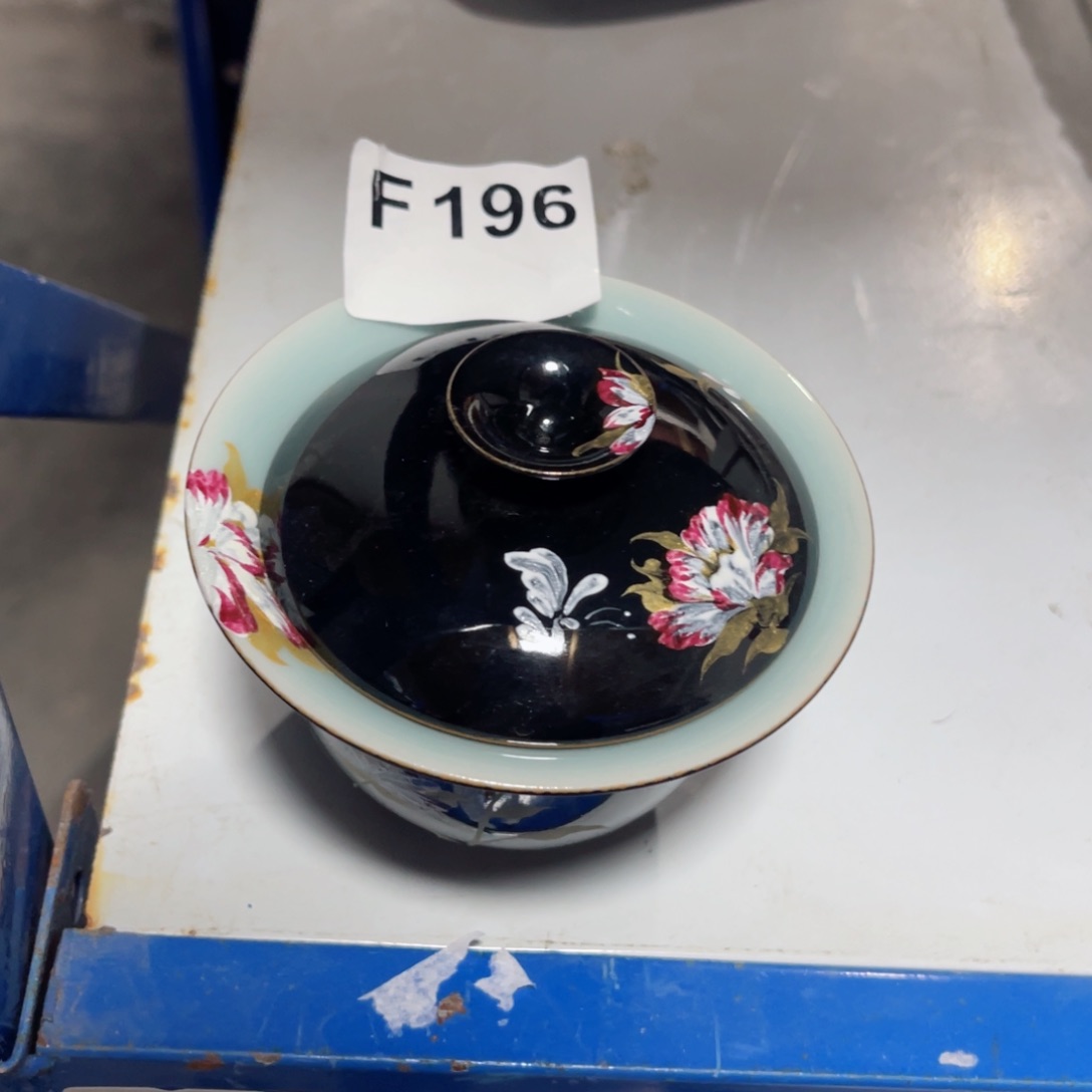 瓷片老**滑额哈哈哈哈哈哈哈哈哈