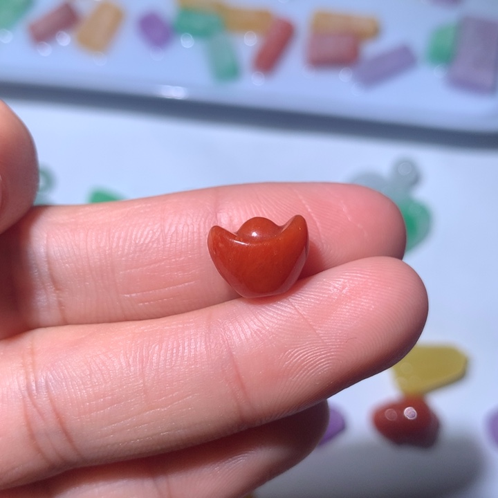 翡翠未镶嵌颈饰挂件