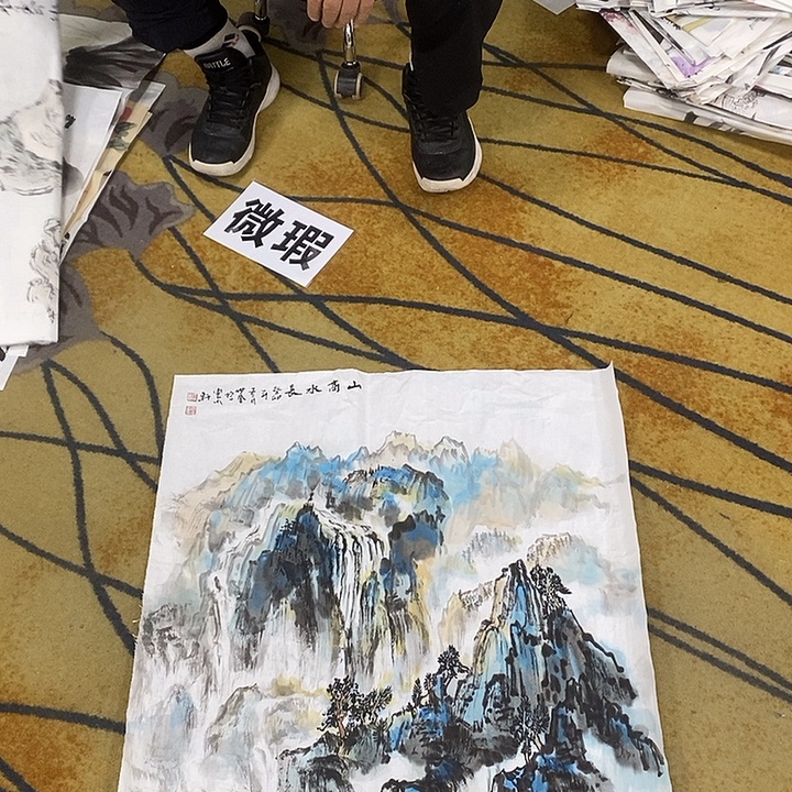 农***士国画放漏作品手绘画芯