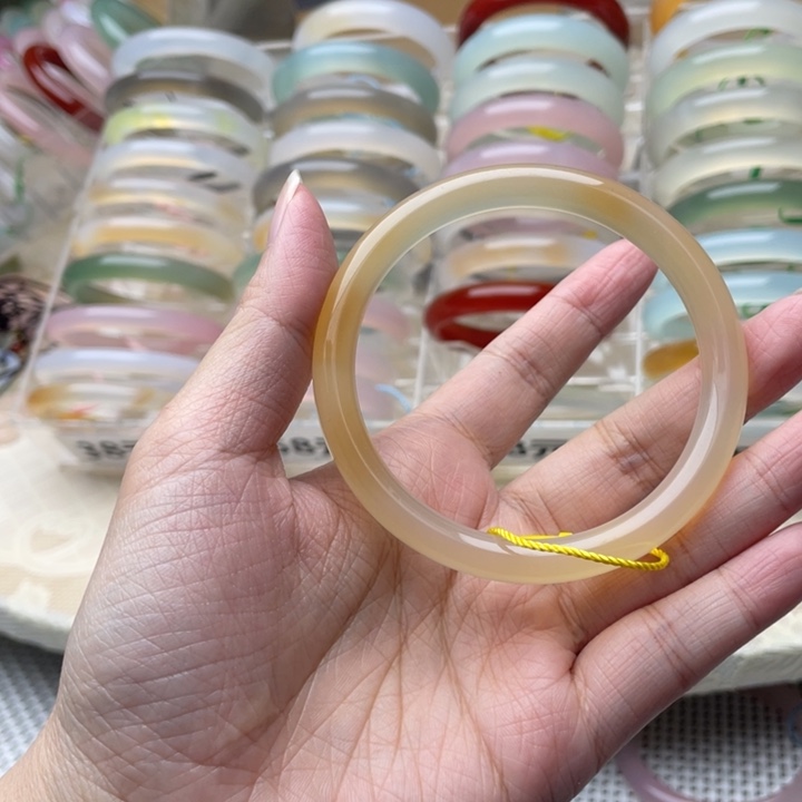 玛瑙/玉髓未镶嵌手镯5960圈口