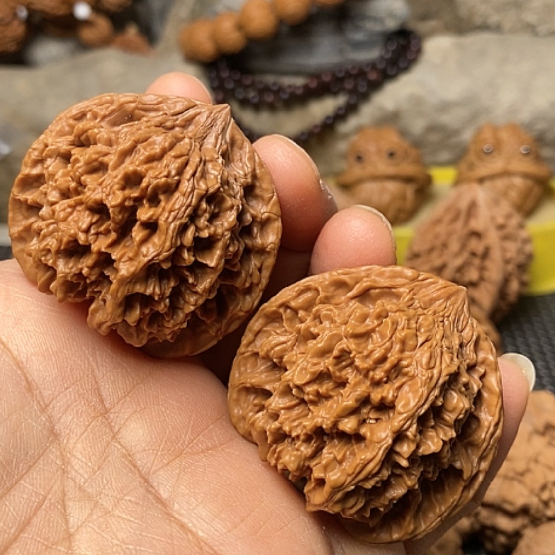 【闪购商品】把件文玩核桃满天星44